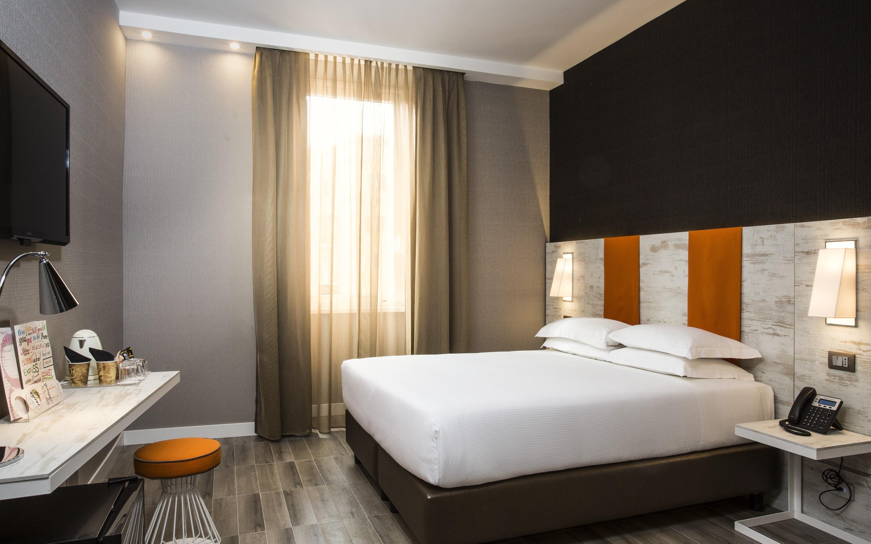 The Guardian 4* Roma
