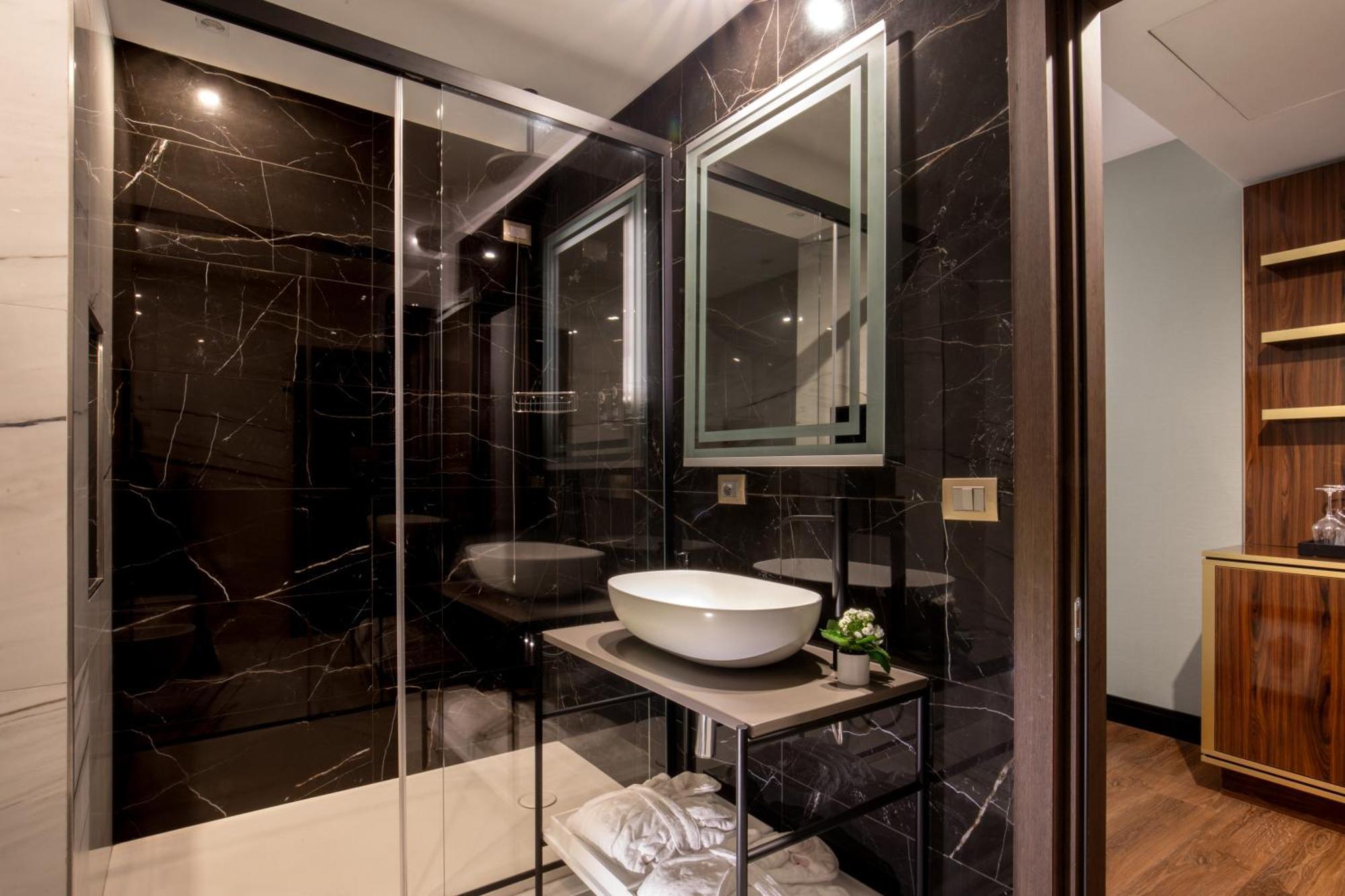 The Guardian Hotel Roma