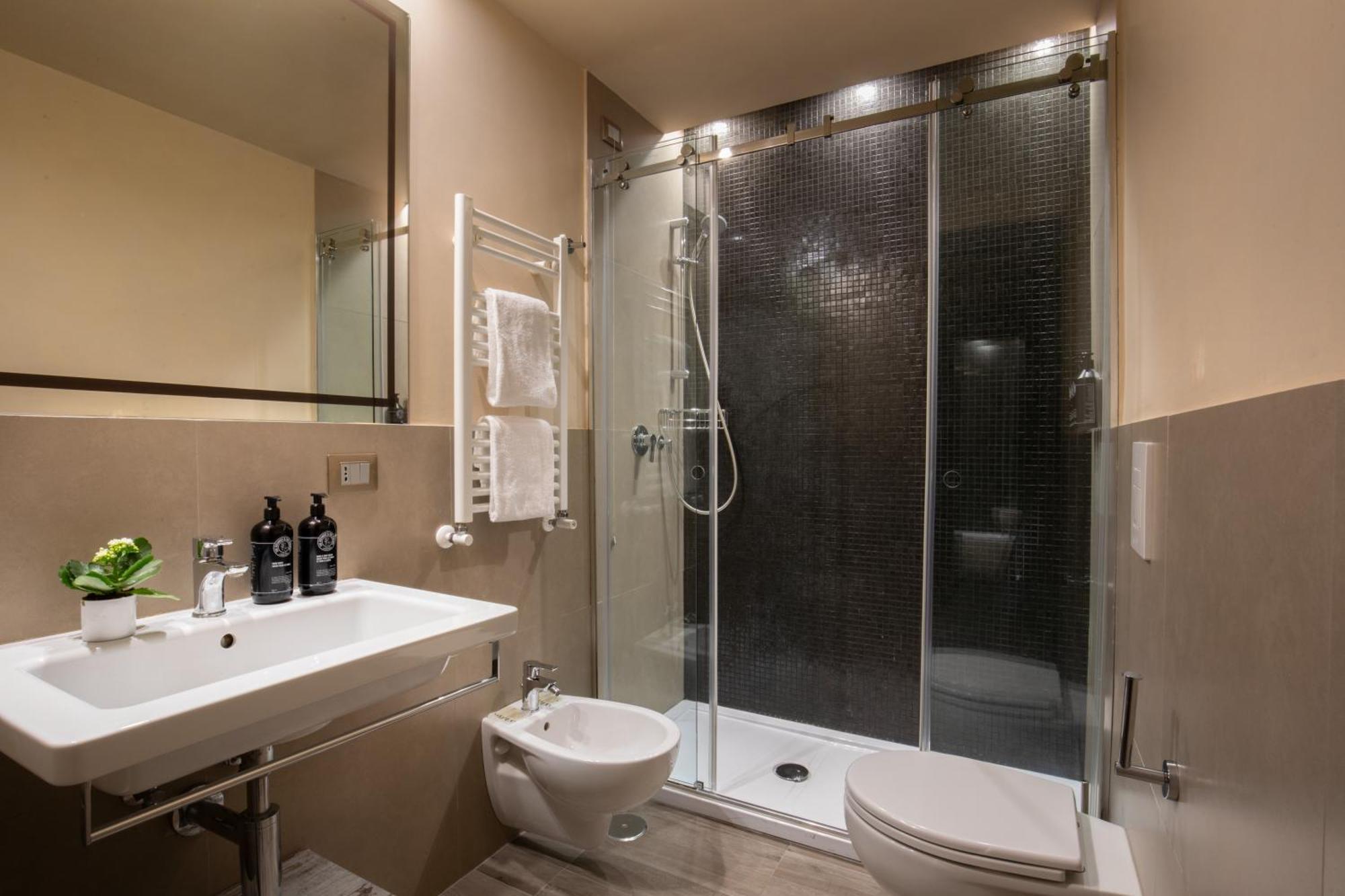 Hotel The Guardian 4*